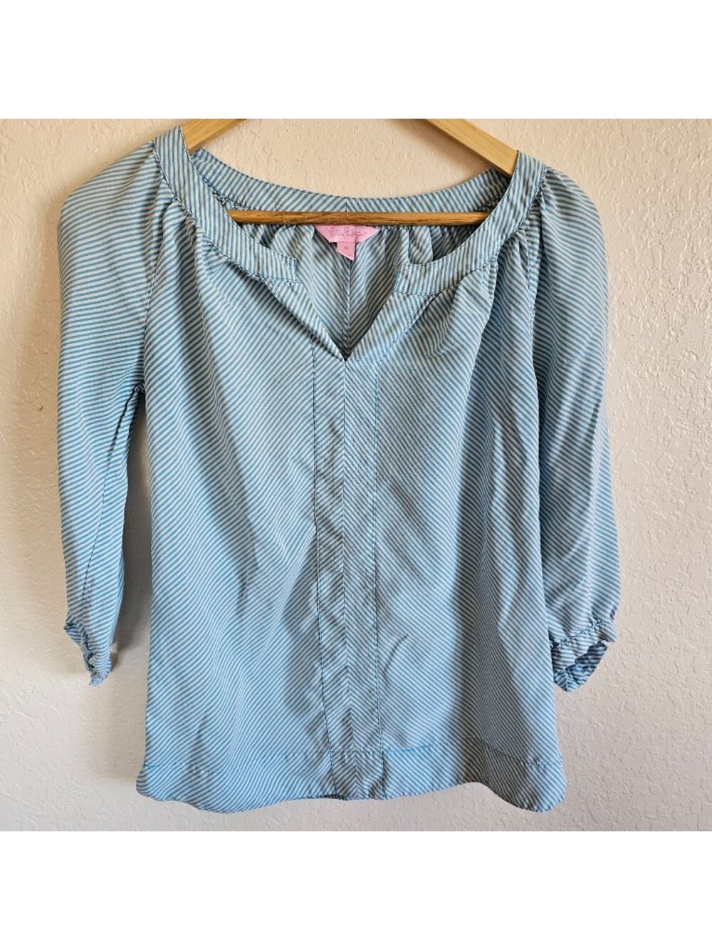 Lilly Pulitzer Ladies 100% Silk Tunic Aqua/White Diagonal Stripe Size XS